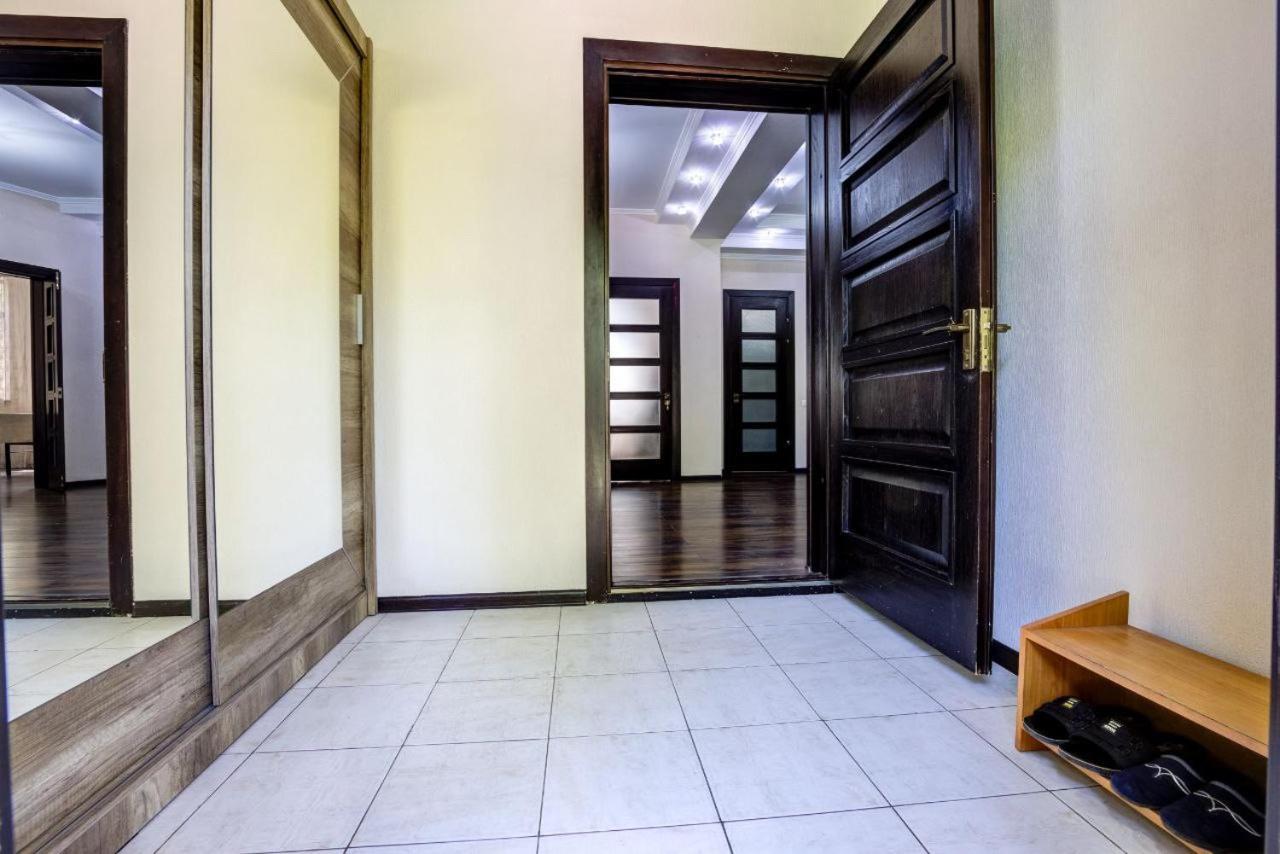 بيشكيك Opera Bed&Breakfast المظهر الخارجي الصورة